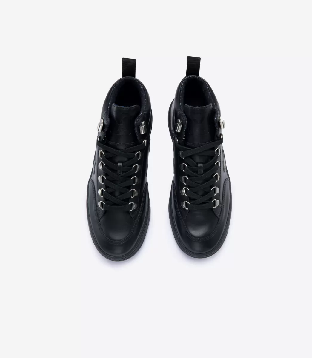 VEJA Adultes<RORAIMA LEATHER BLACK GRAFITE BLACK SOLE