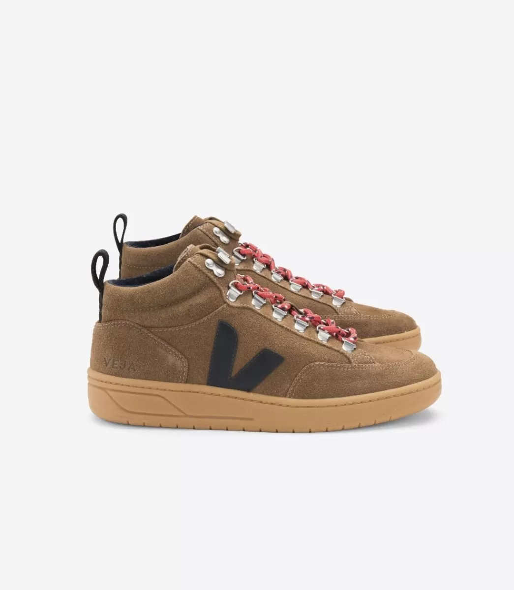VEJA Adultes<RORAIMA SUEDE BROWN BLACK NATURAL SOLE