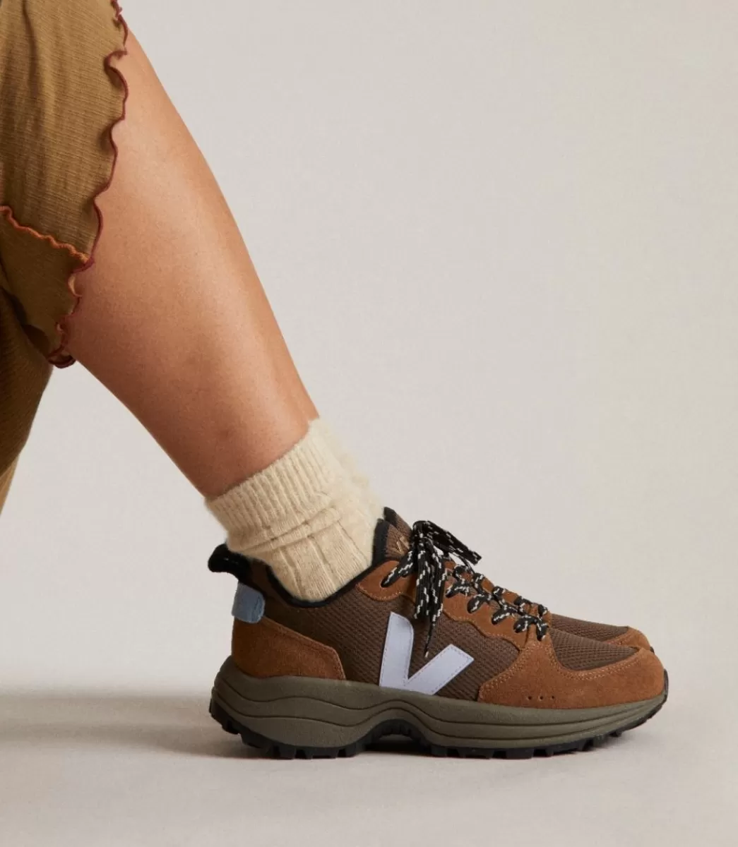 venturi_ii_alveomesh_eagle_swan_3.webp Femme VEJA Venturi | Venturi<VENTURI II ALVEOMESH EAGLE SWAN