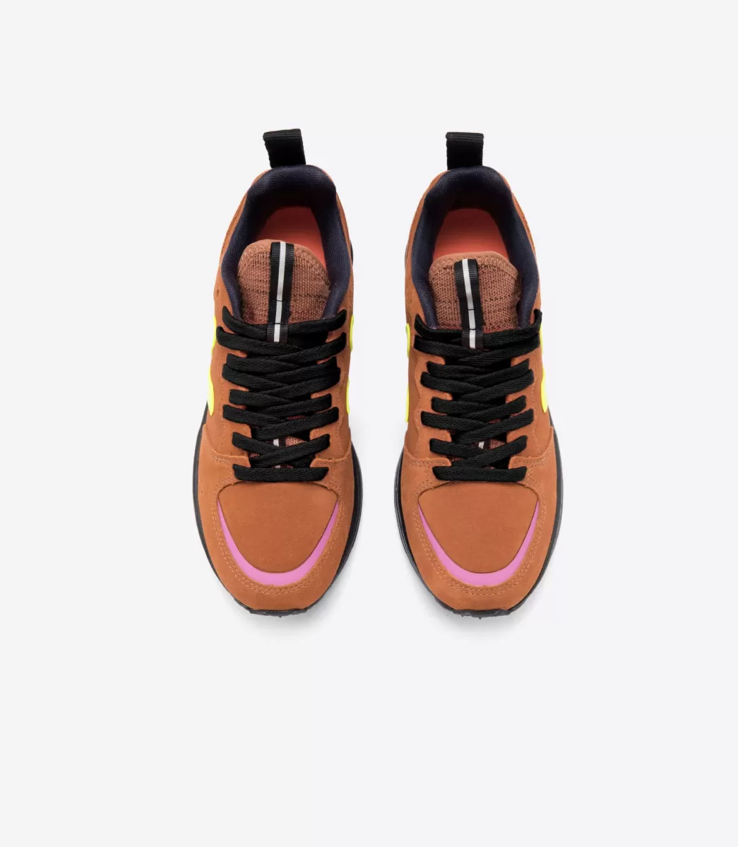 VEJA Adultes<VENTURI SUEDE TUILE JAUNE FLUO BLACK SOLE